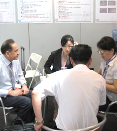 東莞恒彩:宏遠聚乙烯蠟 要求再高也辦得到!