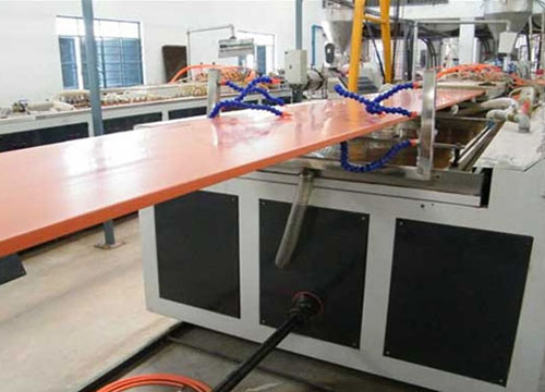 �h���}�\������