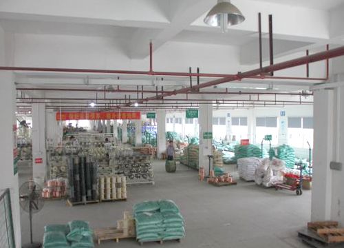 �}�\������